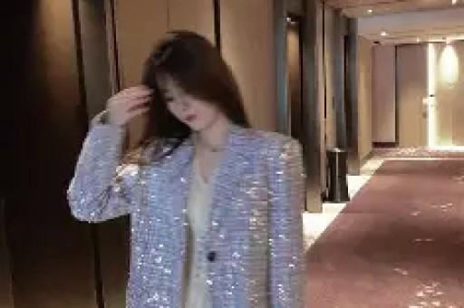千万粉丝网红白冰因偷税被查 抖音回应是否封禁账号