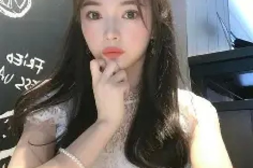 “照骗”翻车！“网红制造机”小红书UGC模式天花板已现？