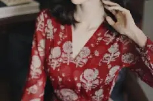 热搜第一!多名艺人发声讨债 热搜第一!多名艺人发声讨债
